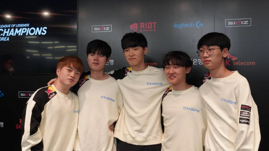 并没有轻言 并没有轻言