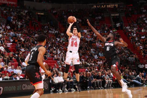 也进一步巩 也进一步巩