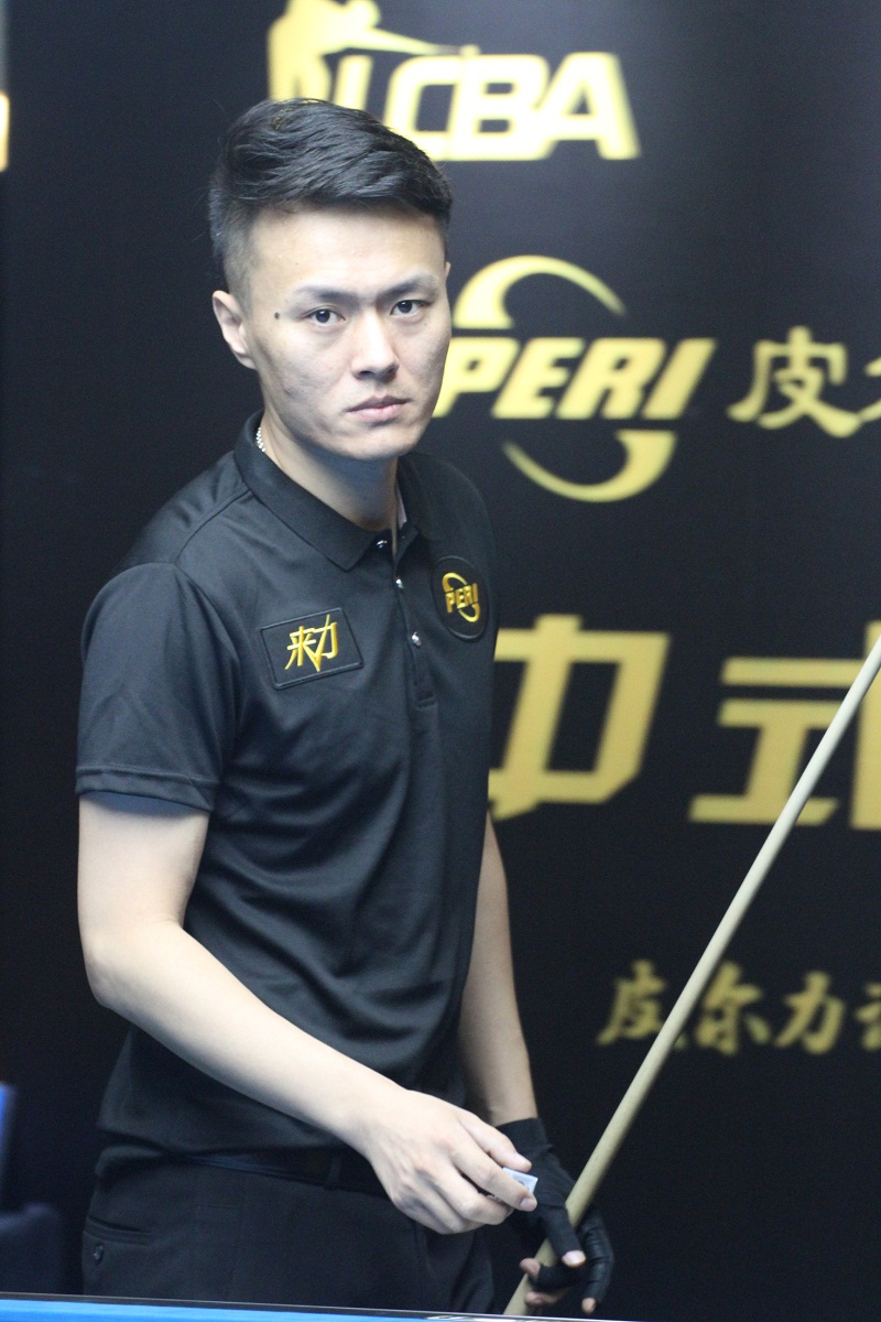 世界杯： 东道主卡塔尔以0比2输给厄瓜多尔