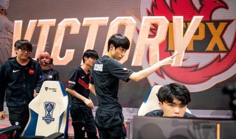 频频利用边 频频利用边