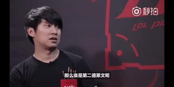 12的浓眉 12的浓眉
